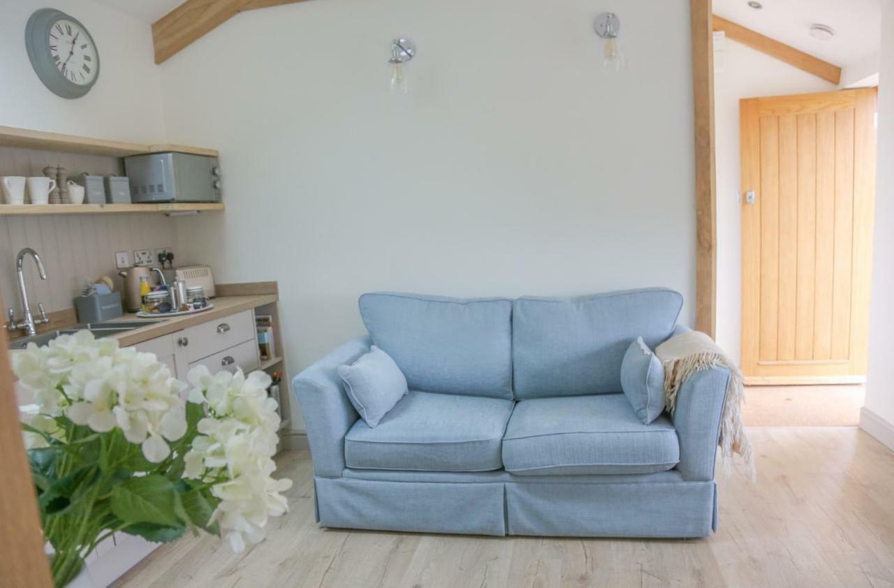 Barley - Cosy Stylish Apartment - Easy Access To Bath And Many Nearby Attractions Box  Ngoại thất bức ảnh